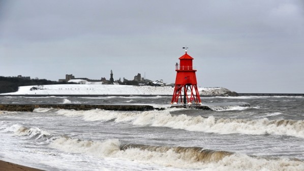 Stormy weather hits the Herd Groyne in the River Tyne